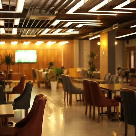 Andoena Resort